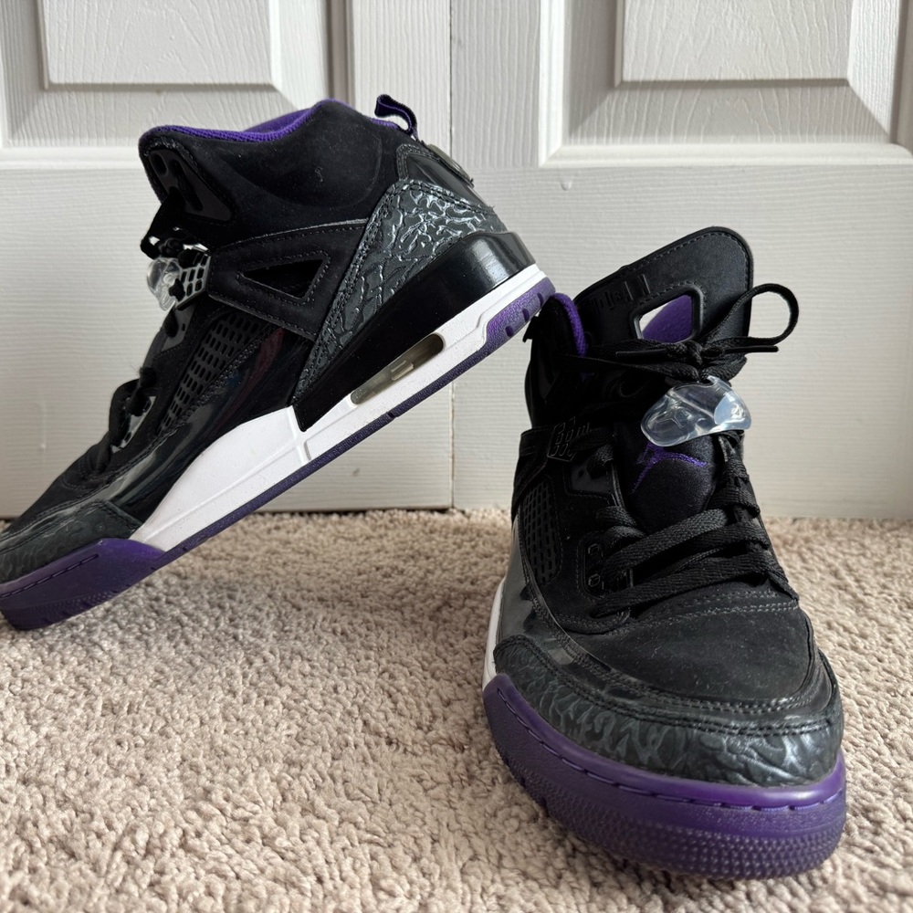 Jordan Spizike Court Purple